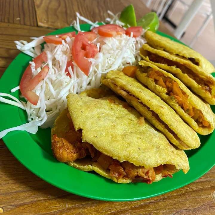 3 Ordenes de Gorditas