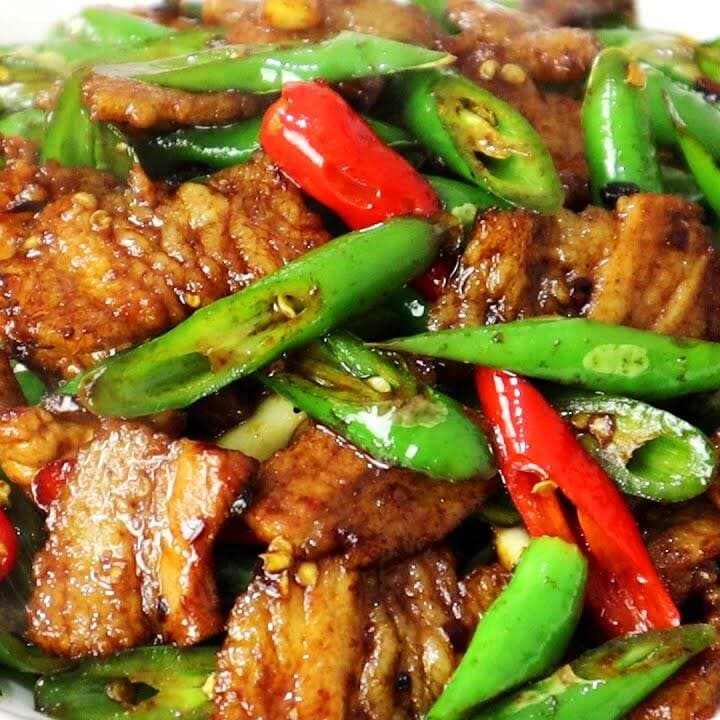 回锅肉Sichuan flavor annealed cedar