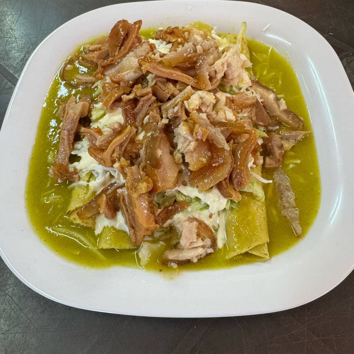 Enchiladas verdes de carnitas