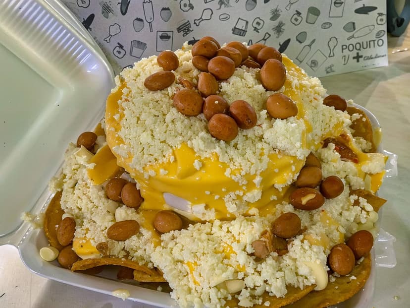 PoQuiTo Y + Más
