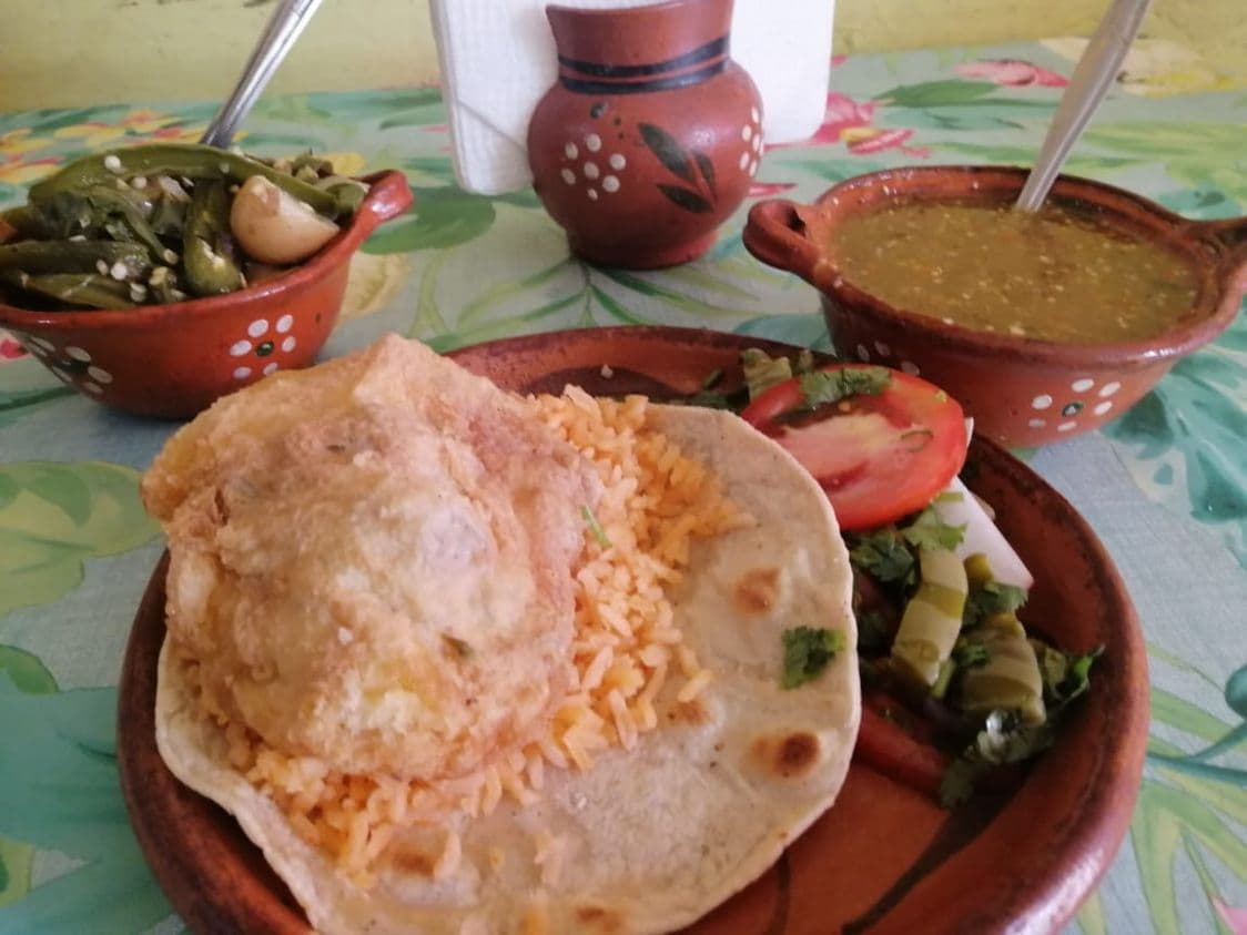 Chicharron en salsa Verde