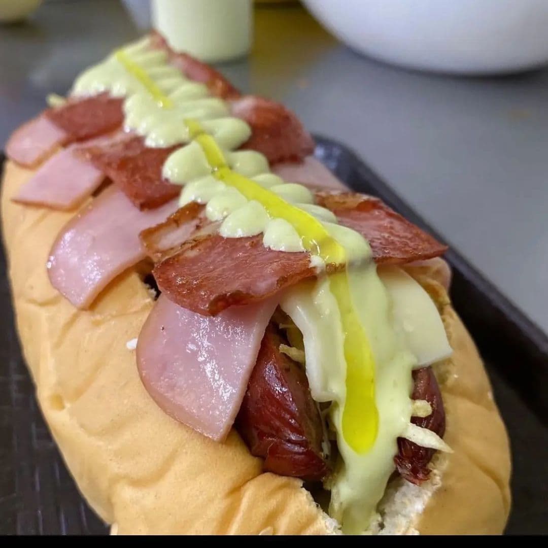 Perro Italiano Jamón y Mozarella