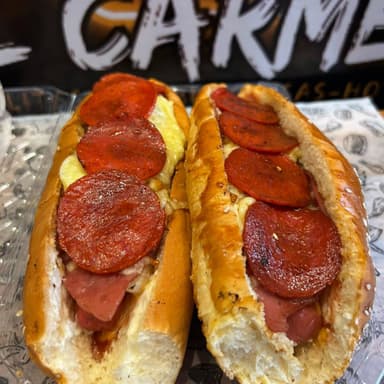2HOT-DOGS ESPECIALES CON QUESO