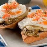 Molletes con Huevos al Gusto