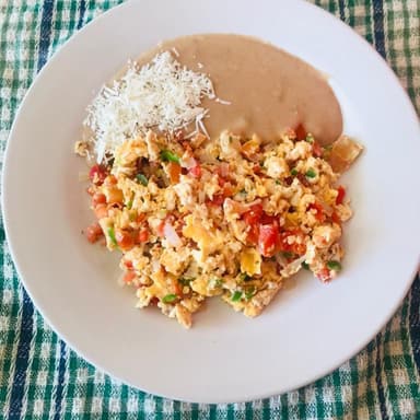 Huevos con verdura