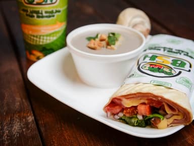 Combo 2 Agua + Wrap T o BBQ + Sopa
