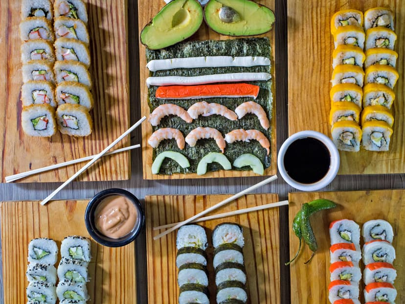 Sushi Town & Burgers