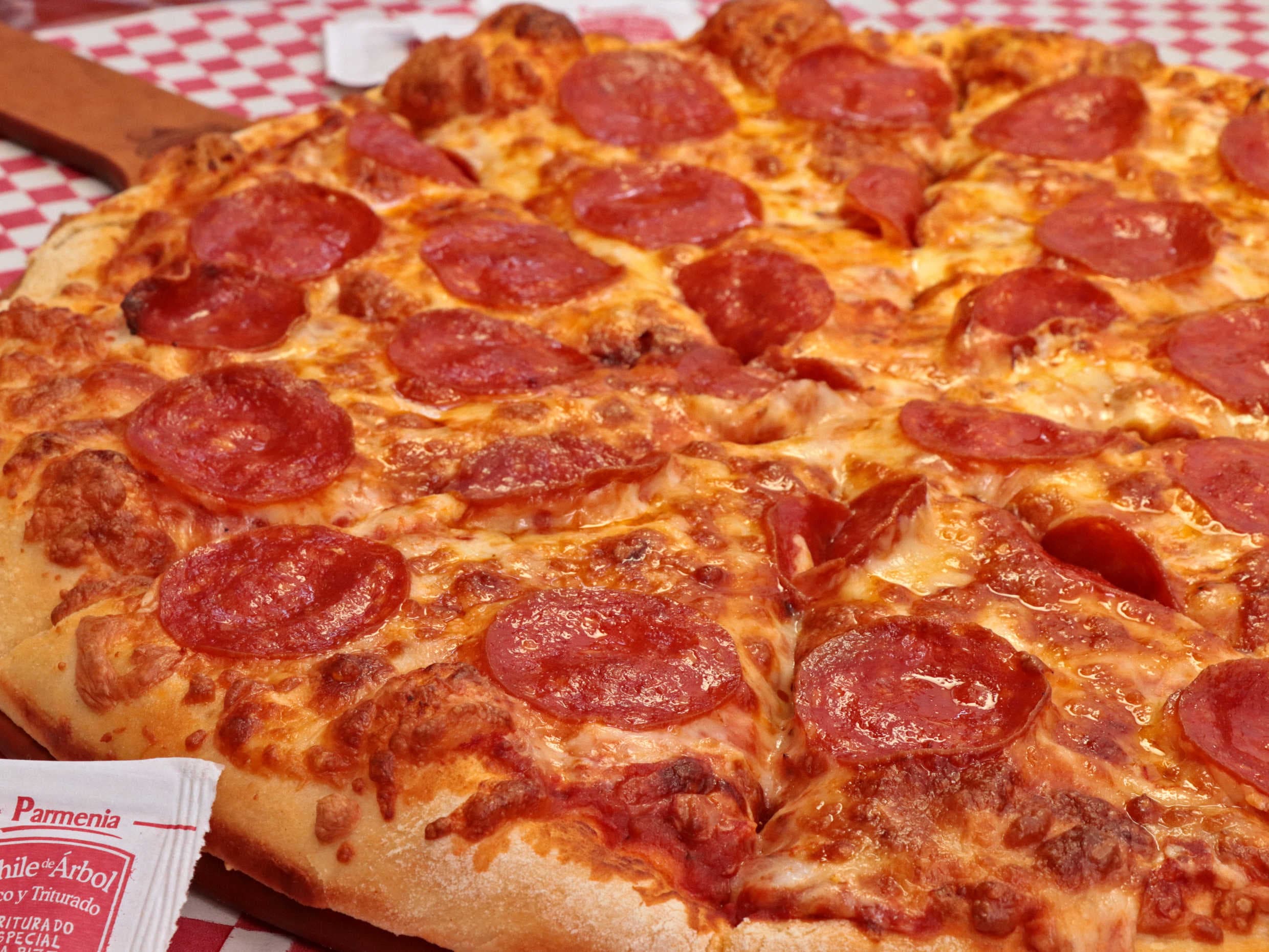 DUO PEPPERONI
