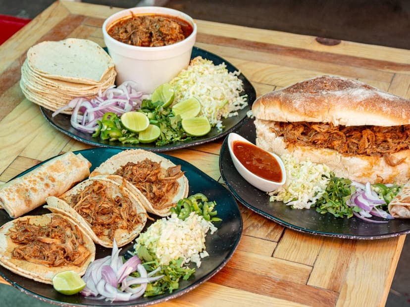 TAQUERIA EL COMPA ALEX