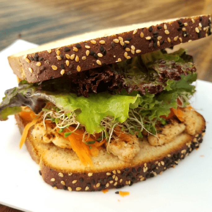 Sándwich de Pechuga de Pollo