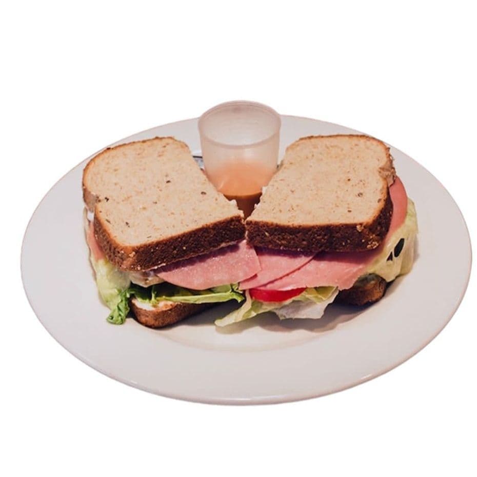 Sándwich de Jamon con Queso