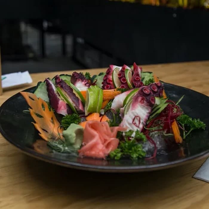 Sashimi Tako