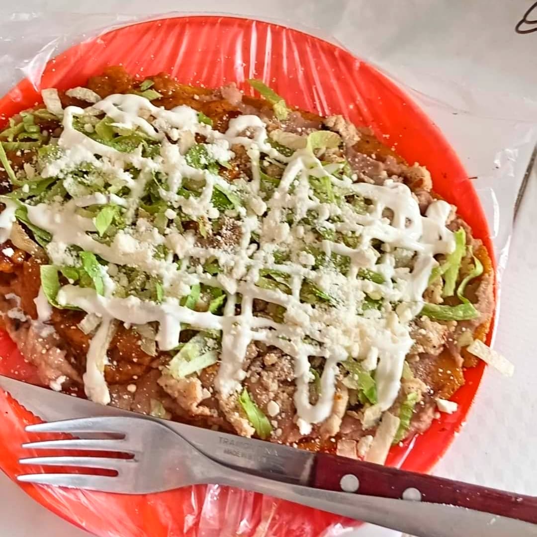 Huarache de Papa con Chorizo