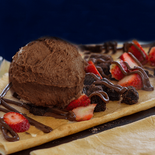 Crepe Fudge Fresas Helado Chocolate