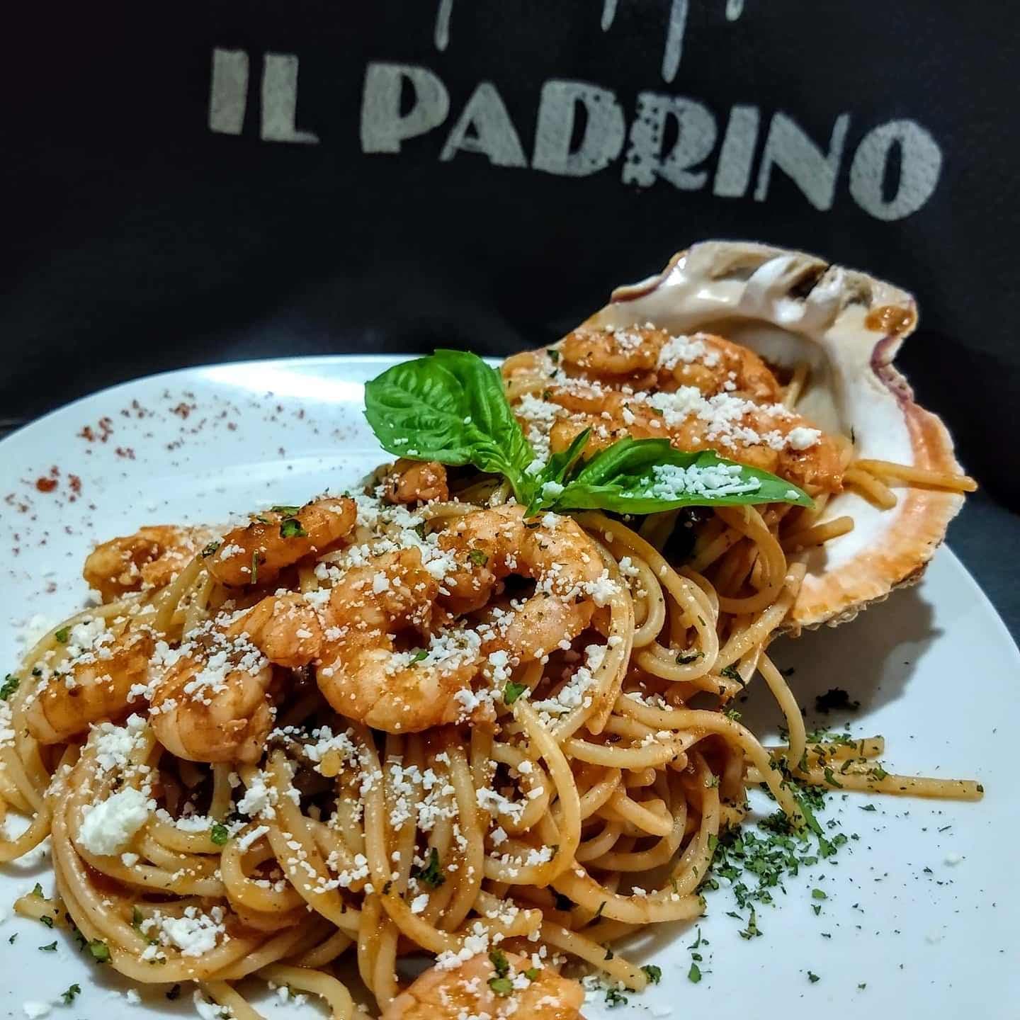 Spaghetti al Camarón en salsa roja