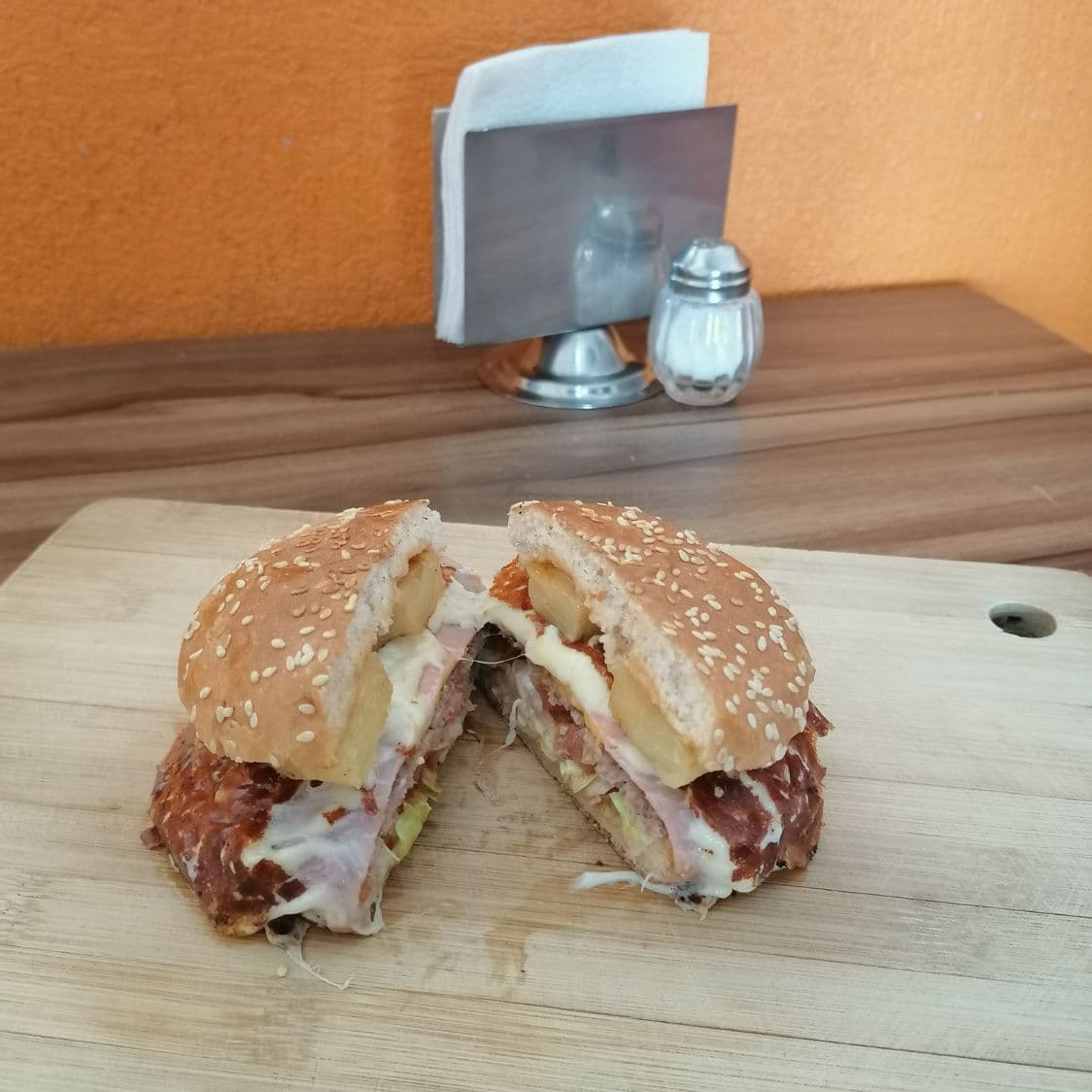 Hamburguesa Hawaiana