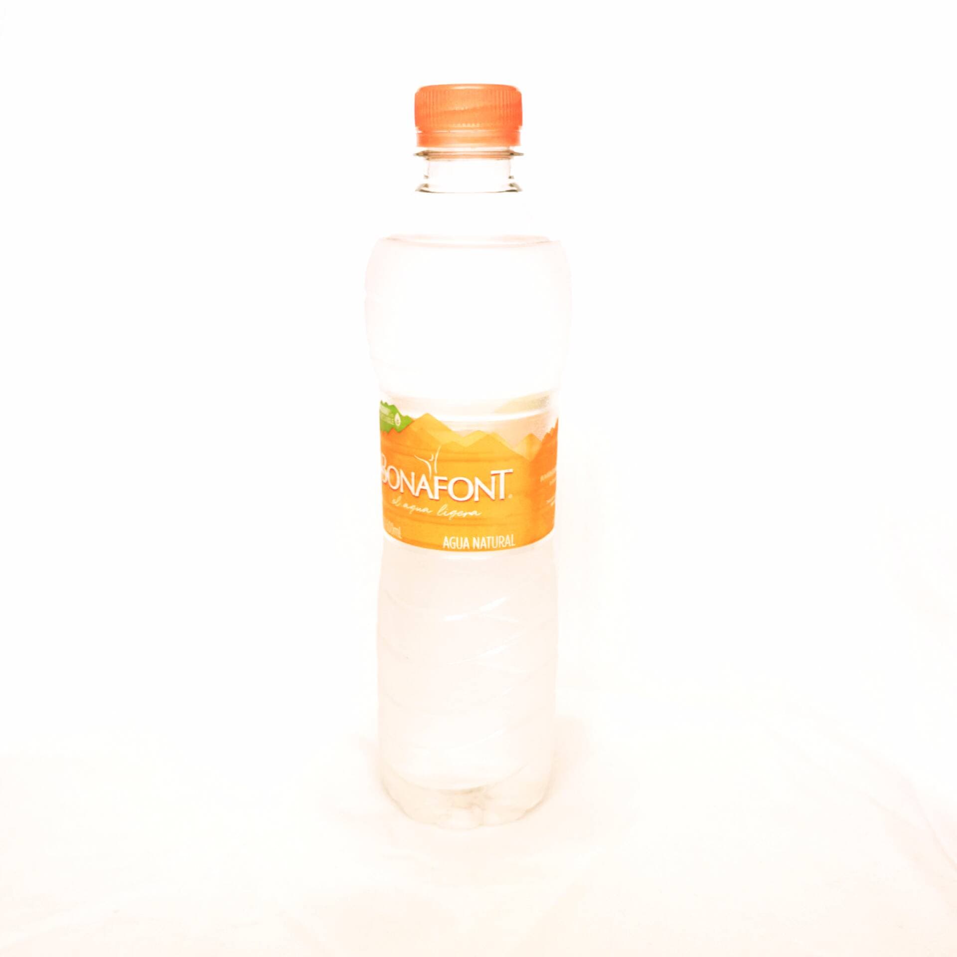 Agua embotellada