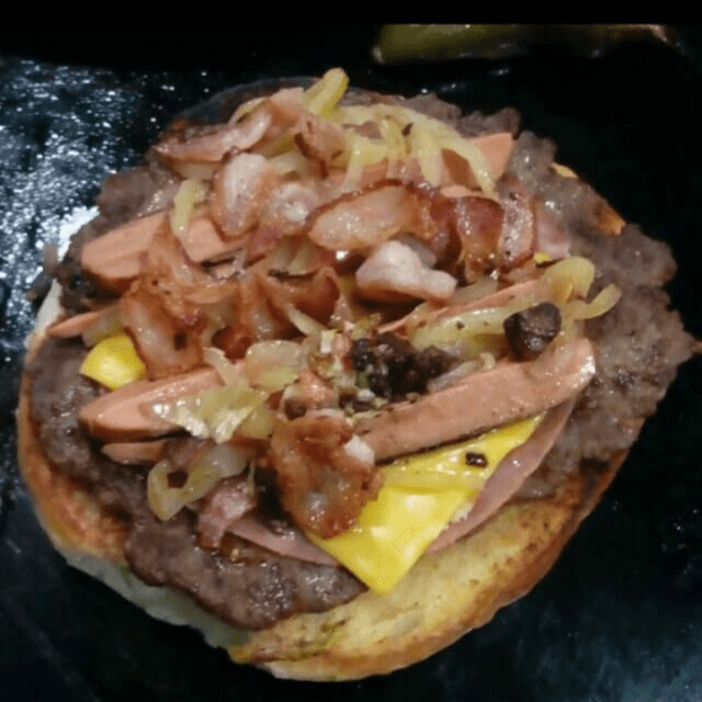 HAMBURGUESA ESPECIAL