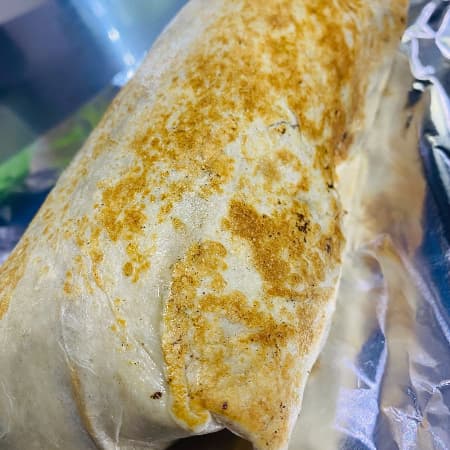 Burro Supremo + Bebida del Día