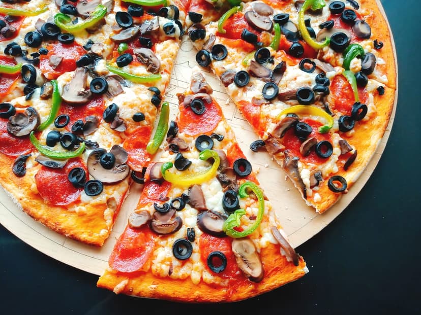 Ola Pizza