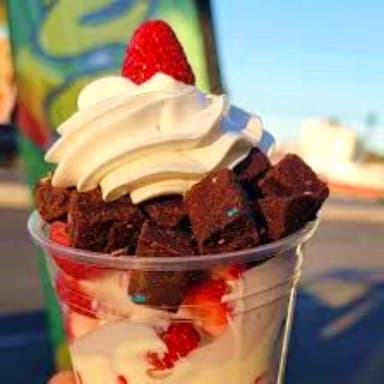 Fresas con Crema con Kinder Delice