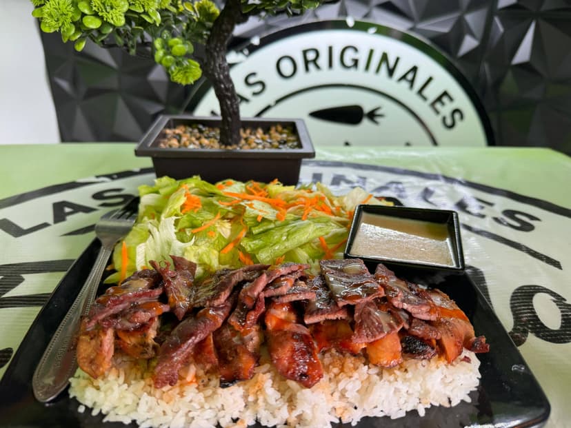 Las Originales Ensaladas el Bros Suc la Loma
