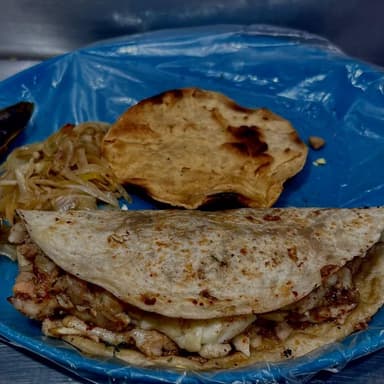 Quesadilla Sencilla de Pastor