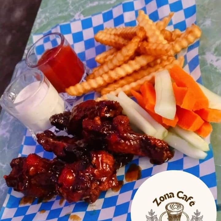 Alitas 350gr + Papas
