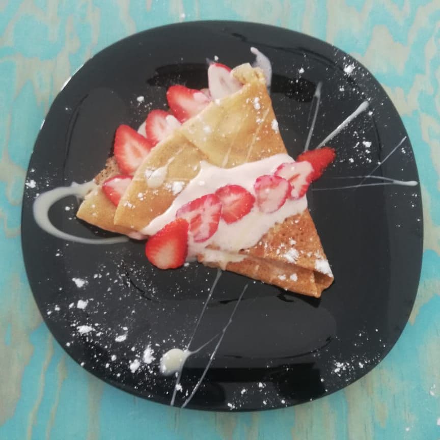 CREPA FRESAS CON CREMA 🌹❤️🤤