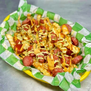 SALCHIPAPAS