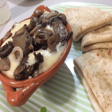 Queso Fundido