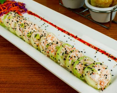 Rollo de Pepino con Camarón