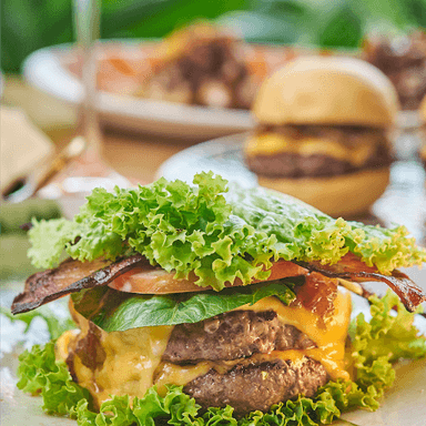Keto Burger Harissa