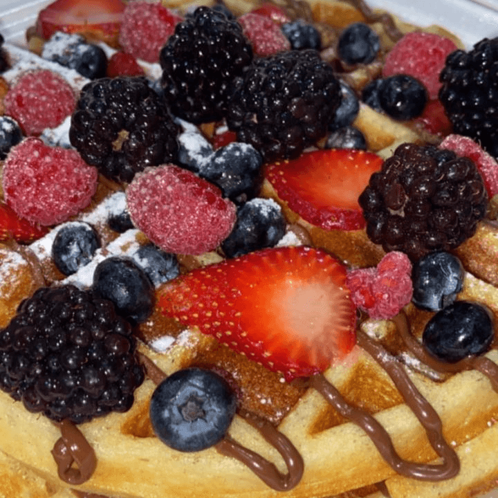Waffle Doble de Frutos Rojos