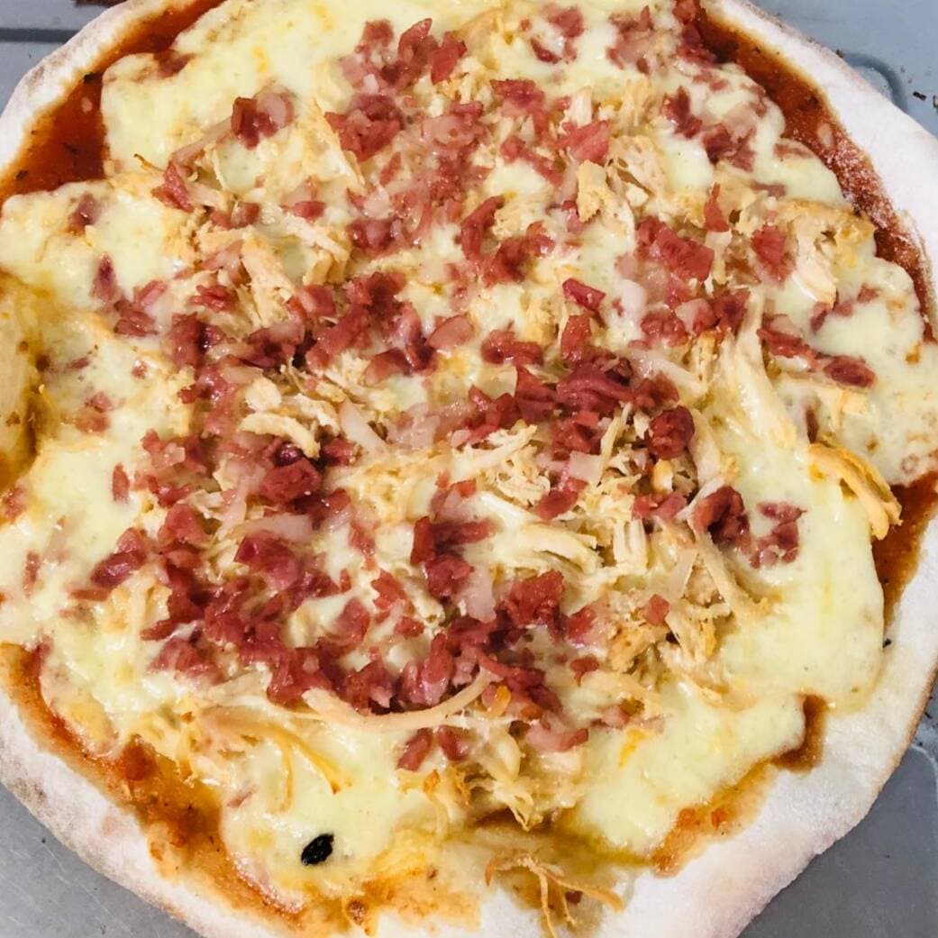 Pizza Tradicional de Tocineta