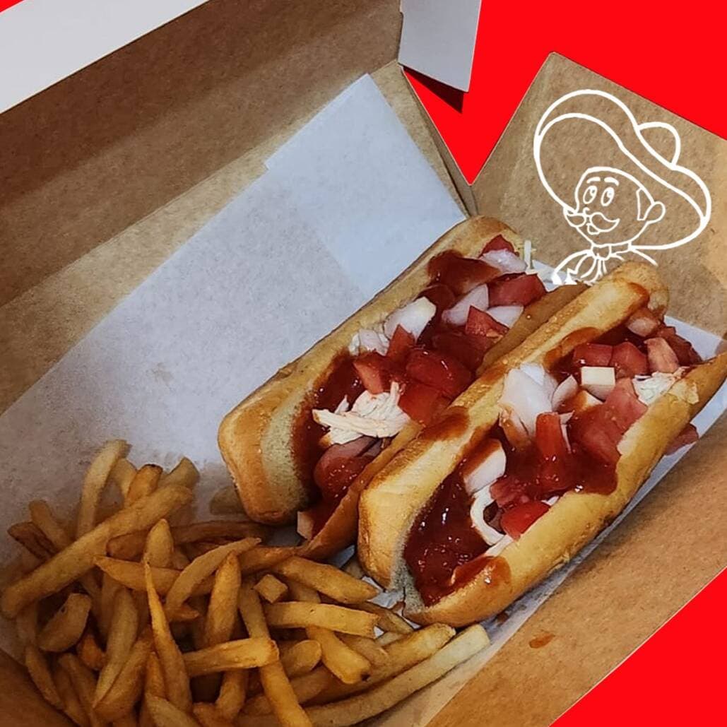 Hot Dogs con Papas Fritas