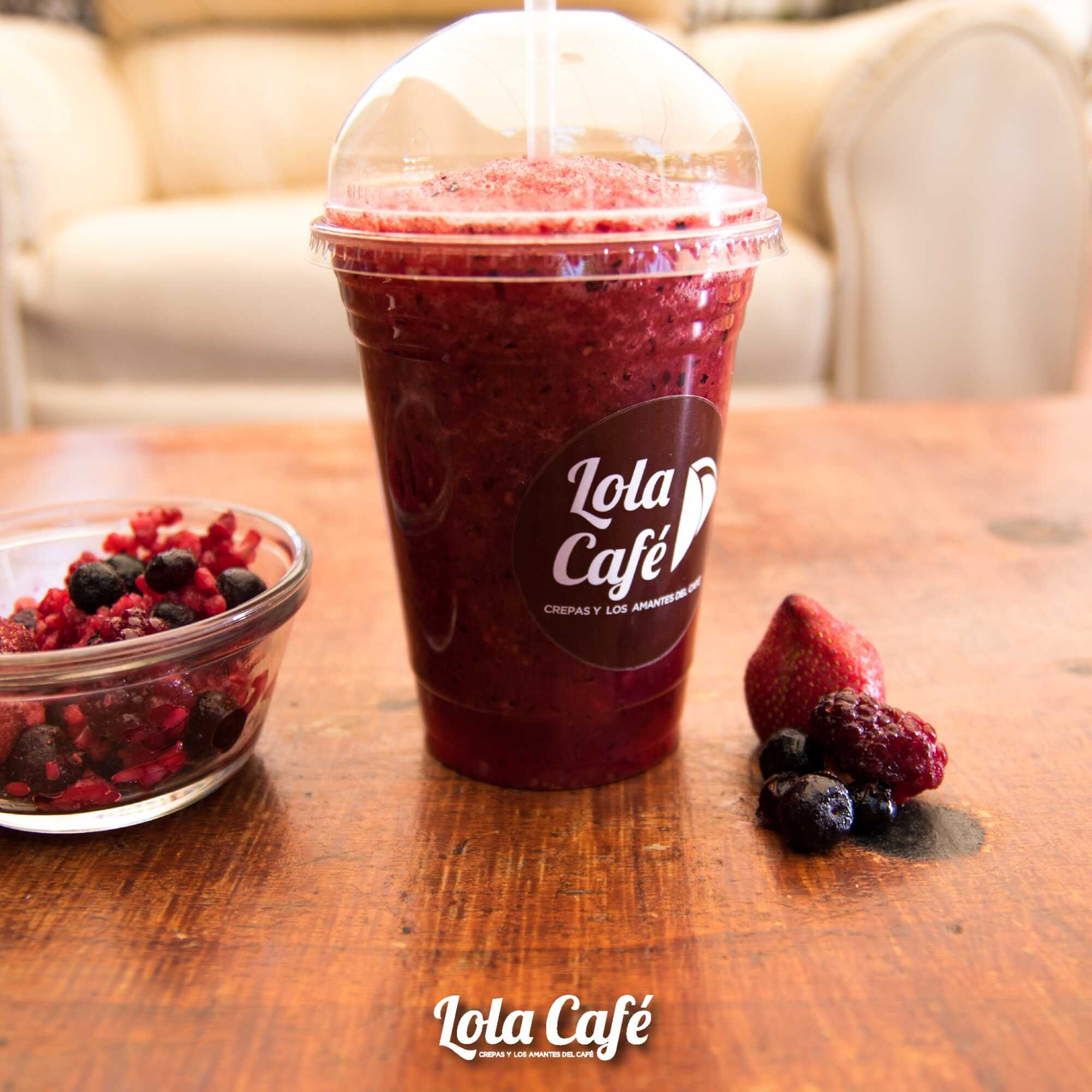 Smoothie Agua Frutos Rojos