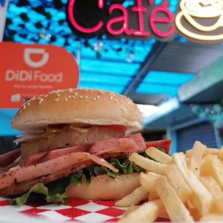 Hamburguesa Hawaiana