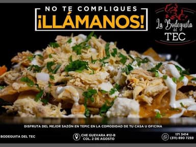 Chilaquiles Rojos con Pollo