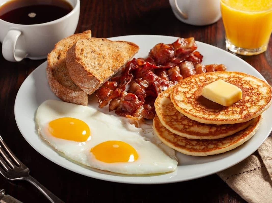 Ahh Huevoo Food Brunch