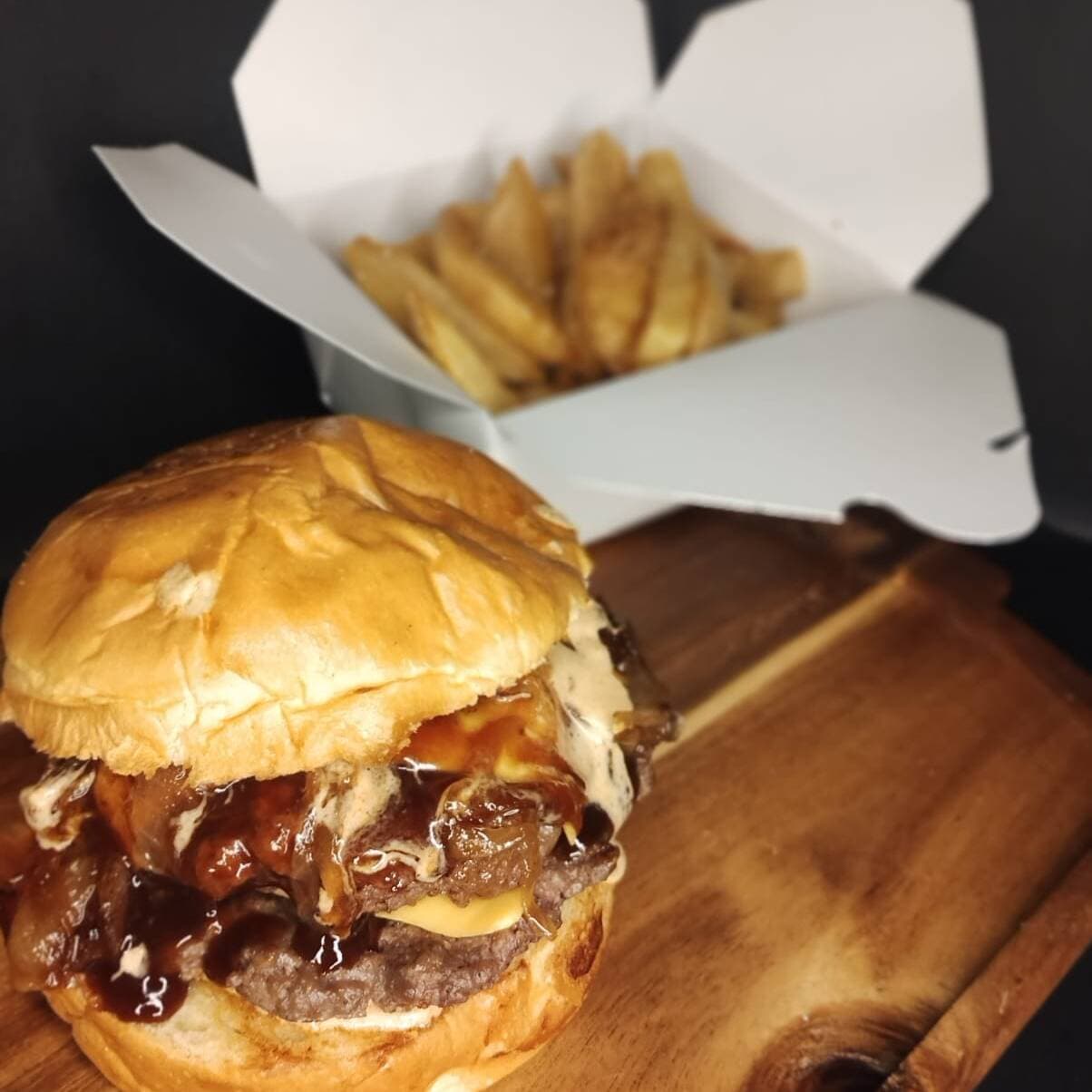 DOBLE CARNE MOROKO