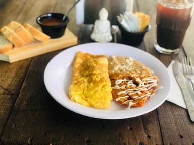 Omelette con Claras y ensalada