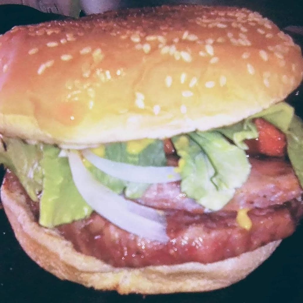 Hamburguesa Súper Don Bigotes Arrachera 1/2 £