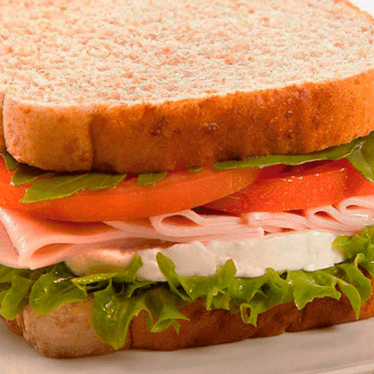 Sándwich de Jamón y Queso Panela