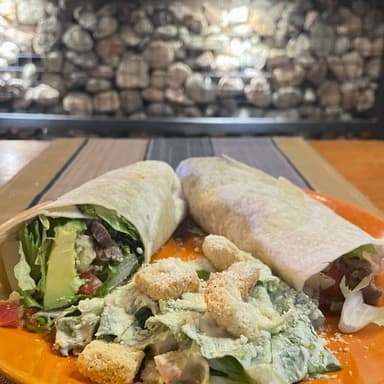 Wrap de Arrachera (ensalada de guarnición)