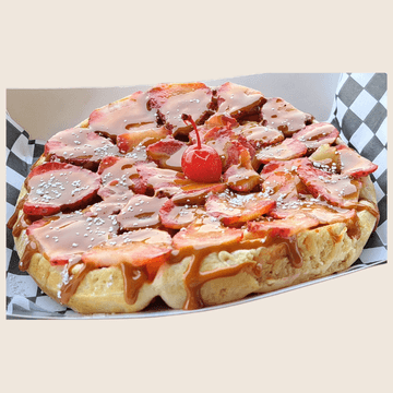 Waffle Cajeta y Fresa
