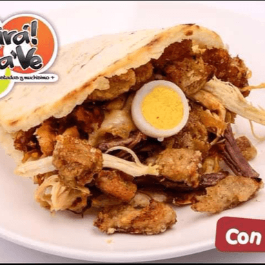 OFERTA AREPA CON TODO  OBS JUGO NATURAL Y POSTRE