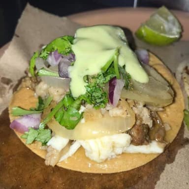 volcan mixto pastor/bistec