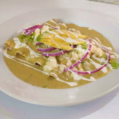 ENCHILADAS SUIZAS