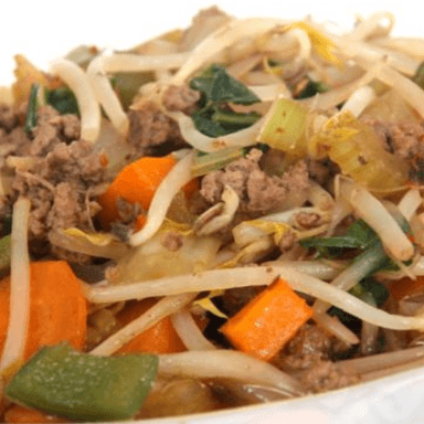Chop Suey en Salsa con Lomo de Res